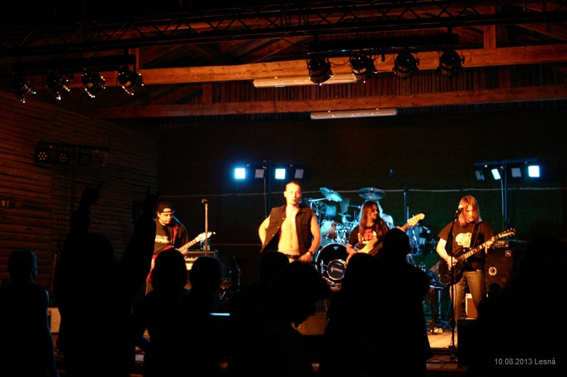 20013-08-10-Lesná_7